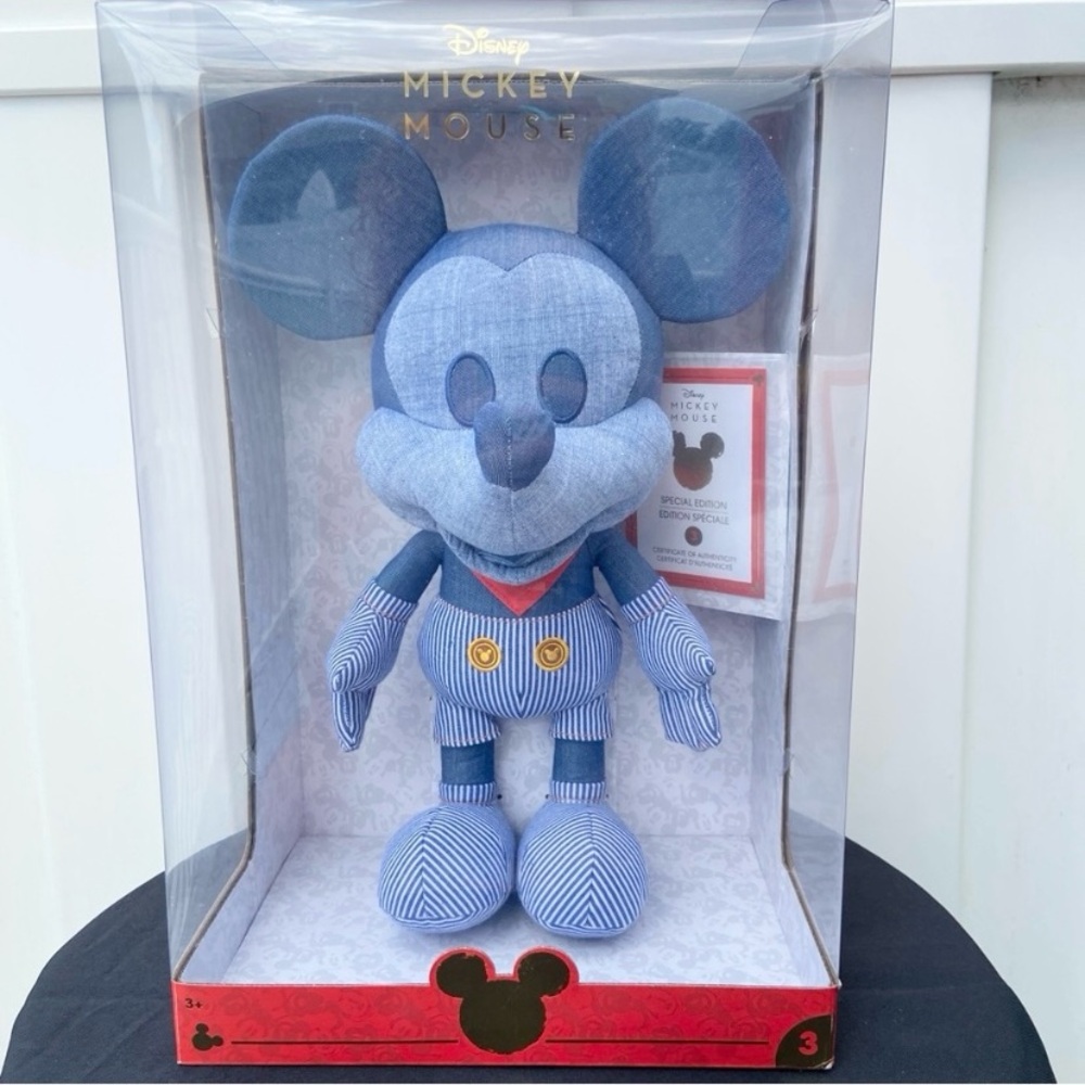 Disney Year of The Mouse Collector Plush Train Conductor Mickey Mouse March NEW